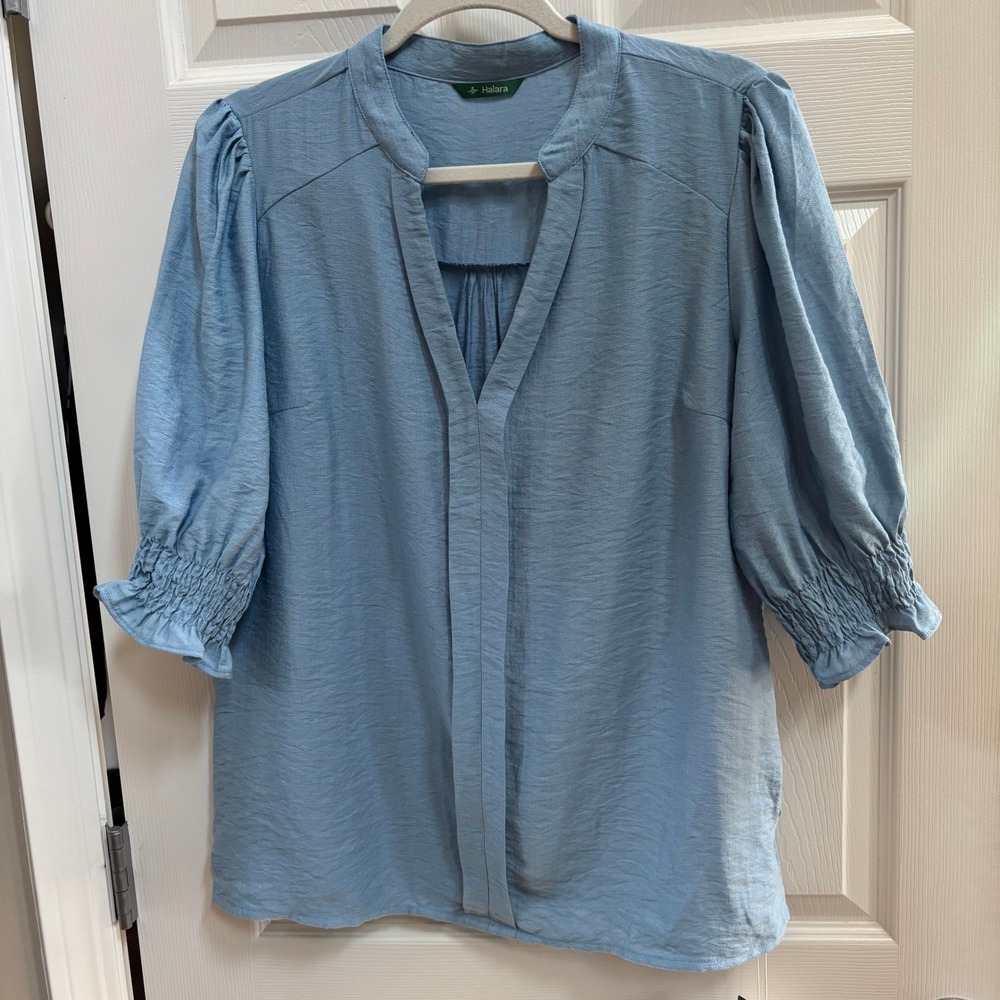 Halara Women NWT Blue Textured Split Neck Puff 3/4 Sleeve Blouse Office Casual L